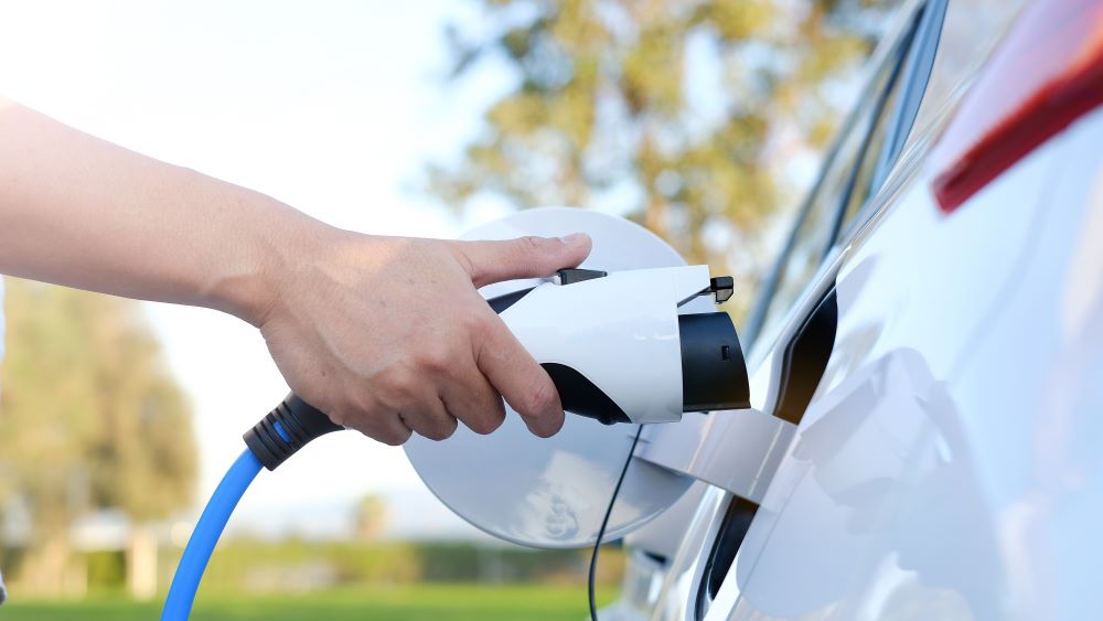 electric-vehicle-tax-credits-faq-ev-cost-limits-atlanta-cpa